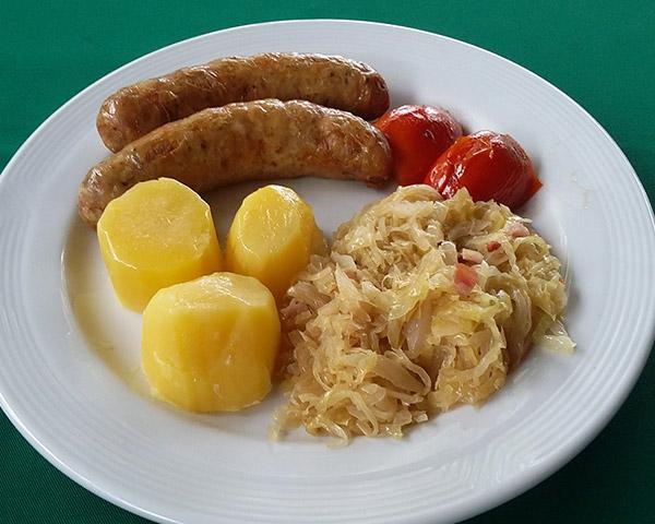 Bratwurst with Sauerkraut & Potatoes
