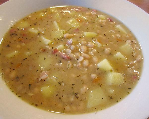 Bean Soup with Spicy Sausage & Farmer's Bread