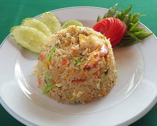 Khao Pad (Fried Rice)