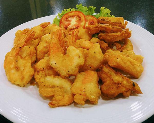 Fried prawn tempura